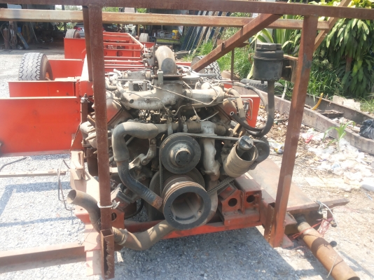 คันชี รถบัสพร้อมช่วงล่าง เครื่อง isuzu 10 สูบ 10 เกียร์ ทะเบียน ม.79