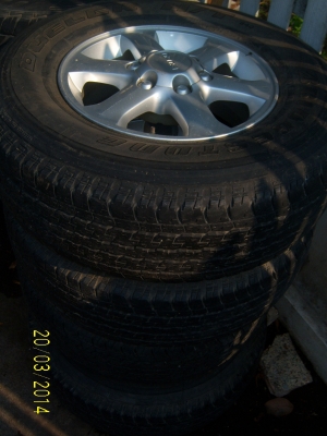 แม็กอีซูซุ พร้อมยาง 265 70 16 ปี10  ยังใช้ได้  1ชุด