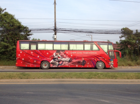 ขายรถบัสรับส่งพนักงาน