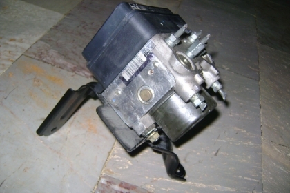 ปั้ม ABS โตโยต้า WISH