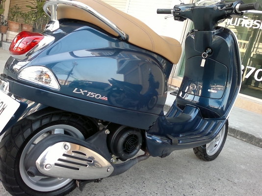 ขาย Vespa Lx150 ปี 56 วิ่งแค่ 300 โล