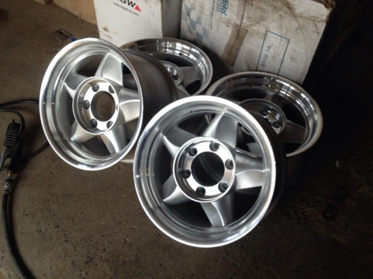 ขายล้อ TURBO 15X8 ออฟ0 6 รู ลายดาว ออฟลึกๆ สวยๆ