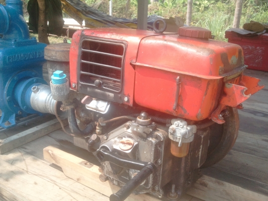 ต้องการขายเครื่องยันม่าร์8แรง+ปั้มหอยโขง4"