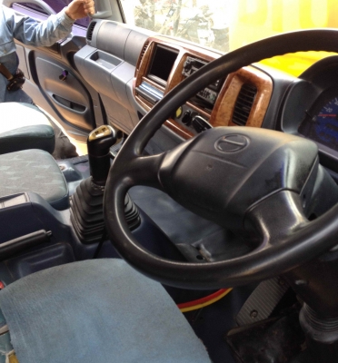 HINO MEGA FM 260 HP ปี 48 HINO MEGA FM 260 HP ปี 48