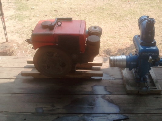 ต้องการขายเครื่องยันม่าร์8แรง+ปั้มหอยโขง4"