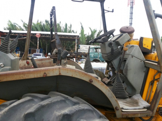 ขายรถJCB 3CX รถประมูลมาขายตามสภาพ