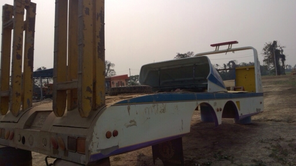 ขายกระบะท้ายลาด  (บรรทุกรถเกี่ยว)