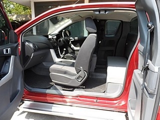 MAZDA BT-50 PRO FREE STYLE CAB 2.2 MT ปี 2012 รถบ้านเจ้าของเดียว ไมล์แท้ จัดไฟแนนซ์ได้ T.086-527-9533