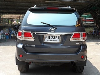 TOYOTA FORTUNER 3.0 V AT 4WD ปี 2005 รถบ้านแท้ จัดไฟแนนซ์ได้ค่ะ T.086-527-9533