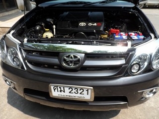 TOYOTA FORTUNER 3.0 V AT 4WD ปี 2005 รถบ้านแท้ จัดไฟแนนซ์ได้ค่ะ T.086-527-9533