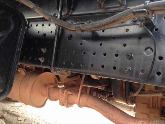 ISUZU NPR 150 HP ปี 52