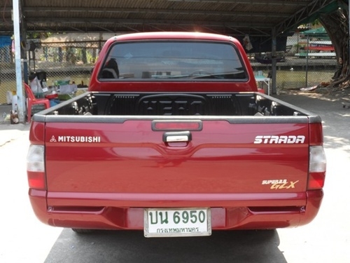 MITSUBISHIMITSUBISHI STRADA MEGACAB GLX 2.8 MT ปี 2002 รถบ้าน ดาวน์ 8,00 ปี 2002 รถบ้าน ดาวน์ 8,000 T.086-527-9533