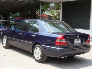 MERCEDES-BENZ C220 2.2 AUTO ปี 1995 รถบ้านแท้ จัดไฟแนซ์ได้ T.086-527-9533