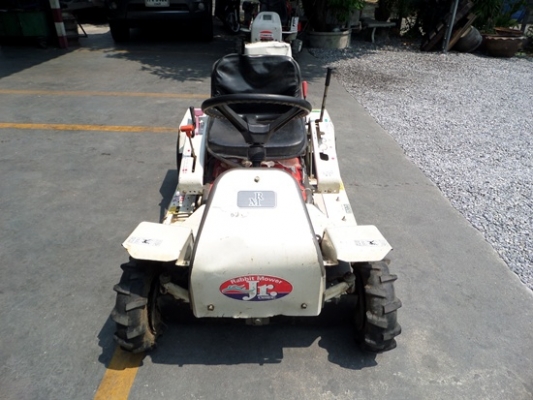 รถตัดหญ้าแบบนั่งขับ RABBIT MOWER JR OREC เครื่อง HONDA 11 แรง