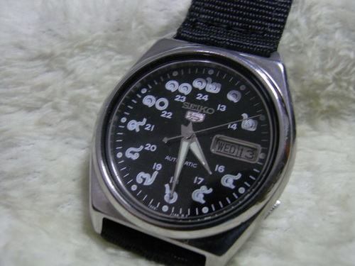 20มี.ค.((น้าเล็ก)) นำเสนอนาฬิกาข้อมือ 20มี.ค.((น้าเล็ก)) นำเสนอนาฬิกาข้อมือ