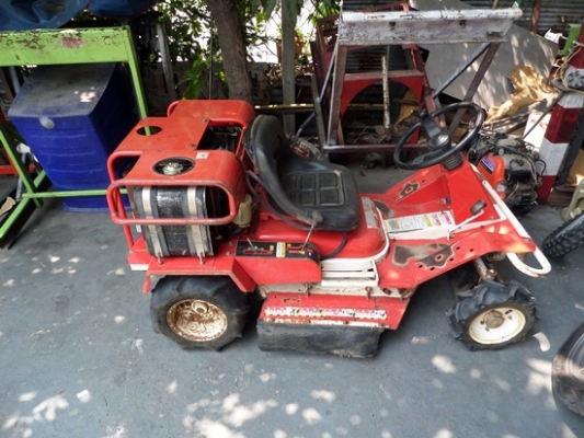 รถตัดหญ้าแบบนั่งขับ KAWASAKI EC 420 สภาพสวย