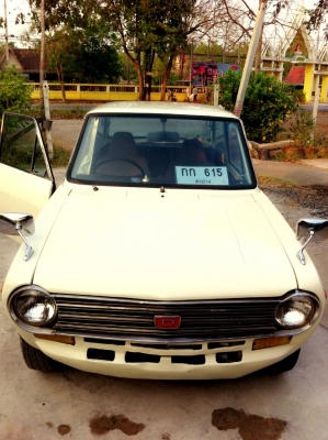 ขายดัสสันb10. ขายดัสสันb10.