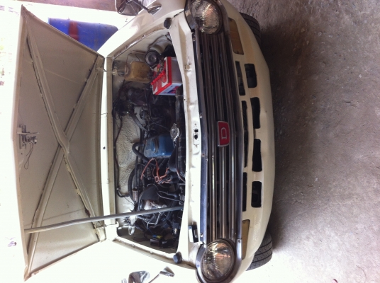 ขายดัสสันb10. ขายดัสสันb10.