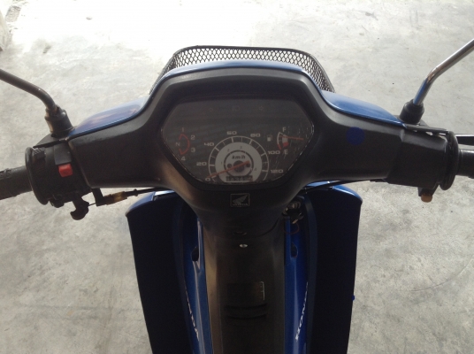 ขาย!!! เวฟ100สต๊าทมือ ปี46 รถเครื่องดีคับ ทะเบียนครบ ภาษีไม่หมด