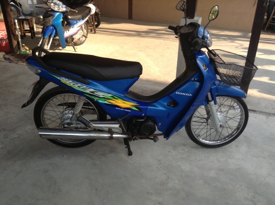 ขาย!!! เวฟ100สต๊าทมือ ปี46 รถเครื่องดีคับ ทะเบียนครบ ภาษีไม่หมด