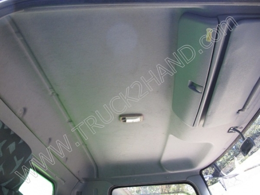 รถบรรทุก 6 ล้อตู้แห้ง ยี่ห้อ HINO รุ่น FC4J