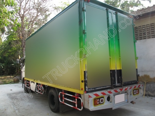 รถบรรทุก 6 ล้อตู้แห้ง ยี่ห้อ HINO รุ่น FC4J