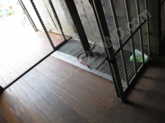 รถบรรทุก 6 ล้อตู้แห้ง ยี่ห้อ HINO รุ่น FC4J