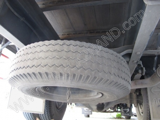 รถบรรทุก 6 ล้อตู้แห้ง ยี่ห้อ HINO รุ่น FC4J