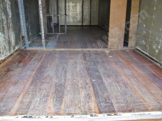 รถบรรทุก 6 ล้อตู้แห้ง ยี่ห้อ HINO รุ่น FC4J