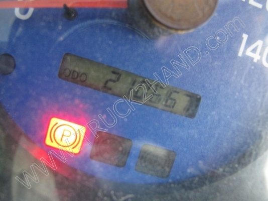 รถบรรทุก 6 ล้อตู้แห้ง ยี่ห้อ HINO รุ่น FC4J