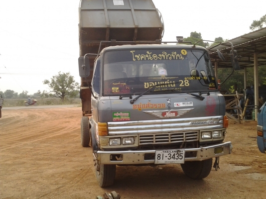 HINO  FD 175  เครื่องHO7C  เครื่อง180แรงม้า6ล้อดัมยาง900