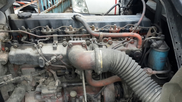 ขาย6ล้ออีซูซุ ร๊อคกี้ ยาว 6.50 เมตร เครื่อง6HE1 195แรงม้า เบรคจิฟฟี่ พวงมาลัยพาวเวอร์ มีแอร์ ยาง900-20 สภาพดี พร้อมใช้