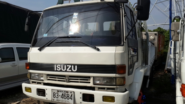 ขาย6ล้ออีซูซุ ร๊อคกี้ ยาว 6.50 เมตร เครื่อง6HE1 195แรงม้า เบรคจิฟฟี่ พวงมาลัยพาวเวอร์ มีแอร์ ยาง900-20 สภาพดี พร้อมใช้