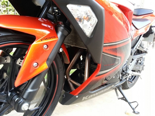 ขายNINJA300ABS2013(ต.ค./5เดือน)ใช้งานน้อย4,9xxกม. รถซื้อเงินสด ซื้อมาขี่ทำงาน ท่อผ่าเสียงทุ้ม ไม่แผด ขายเพราะเพิ่มซีซี ตัดใจขายราคา 152,000บ.        สนใจติดต่อ คง 0866297437 คุยง่าย ราคาต่อรองได้ครับ  สะดวกนัดดูรถและทดลองขี่ได้เลย ที่ บางบอน เอกชัย99/2 กร