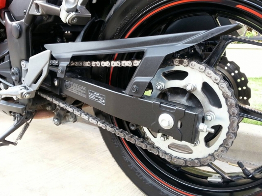 ขายNINJA300ABS2013(ต.ค./5เดือน)ใช้งานน้อย4,9xxกม. รถซื้อเงินสด ซื้อมาขี่ทำงาน ท่อผ่าเสียงทุ้ม ไม่แผด ขายเพราะเพิ่มซีซี ตัดใจขายราคา 152,000บ.        สนใจติดต่อ คง 0866297437 คุยง่าย ราคาต่อรองได้ครับ  สะดวกนัดดูรถและทดลองขี่ได้เลย ที่ บางบอน เอกชัย99/2 กร