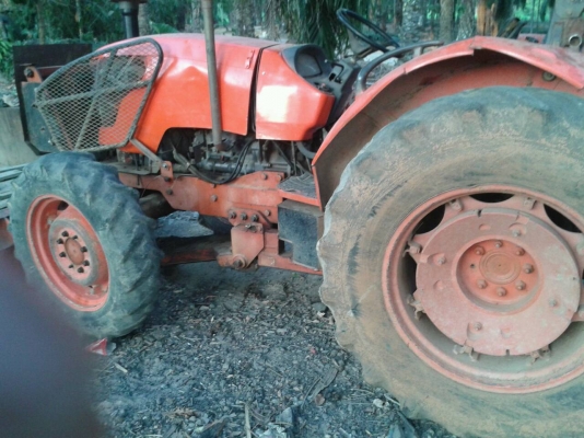 ขายแทคเตอร์ คูโบต้า 7040 เอกสารพร้อม ขายแทคเตอร์ คูโบต้า 7040 เอกสารพร้อม