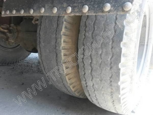 รถบรรทุก 6 ล้อ ยี่ห้อ HINO รุ่น KM777 (มีภาพ VDO ประกอบ)