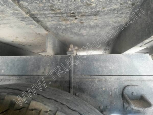 รถบรรทุก 6 ล้อ ยี่ห้อ HINO รุ่น KM777 (มีภาพ VDO ประกอบ)