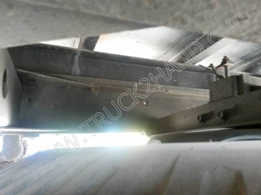 รถบรรทุก 6 ล้อ ยี่ห้อ HINO รุ่น KM777 (มีภาพ VDO ประกอบ)