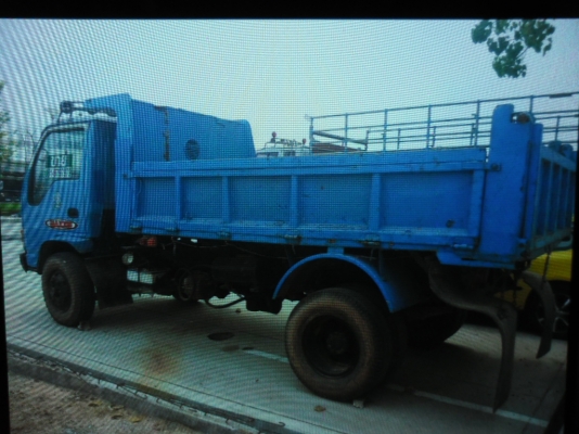 ขายรถบรรทุก 6 ล้อดั้ม ISUZU KS 110 วางเครื่อง 100 แรง F หน้า - หลังว่างหัว ตาหวานทะเบียนเต็ม ขายรถบรรทุก 6 ล้อดั้ม ISUZU KS 110 วางเครื่อง 100 แรง F หน้า - หลังว่างหัว ตาหวานทะเบียนเต็ม