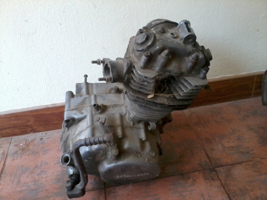 ขายเครื่องสูบตั้งและถังน้ำมันGL