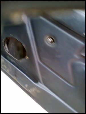 นิสสัน บิ๊กเอ็ม 4 ประตู