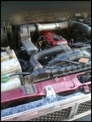 นิสสัน บิ๊กเอ็ม 4 ประตู