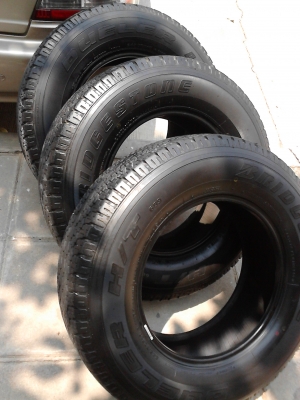 245/70R16 BRIDGE STONE DUELER H/T 689 มี 3 เส้น  โทร.081-427-3941
