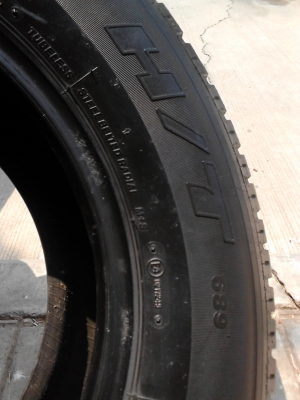 245/70R16 BRIDGE STONE DUELER H/T 689 มี 3 เส้น  โทร.081-427-3941