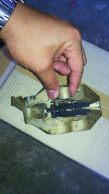 เพื่อนฝากขายปั้ม Brembo 4 พอร์ต2300 บาท