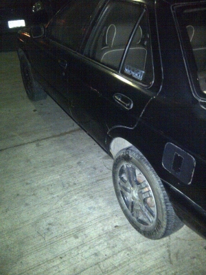 nissan sentra 1992 ติดแก้ส เครื่องดีเพาเว่อทั้งคัน มีเพลงฟัง ด่วนนน25,000