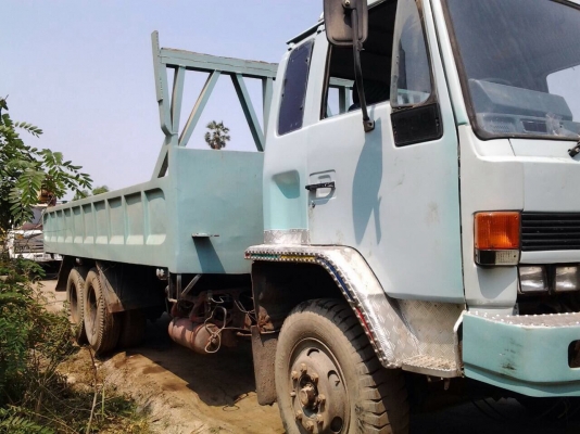 ขาย ISUZU 10ล้อ เพลาเดียวห้าง195 ขาย ISUZU 10ล้อ เพลาเดียวห้าง195