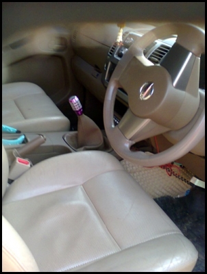 นิสสัน NAVARA