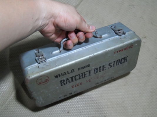 ดายเกลียว WHALE BRAND 1/2 -1 1/2 พร้อมกล่อง